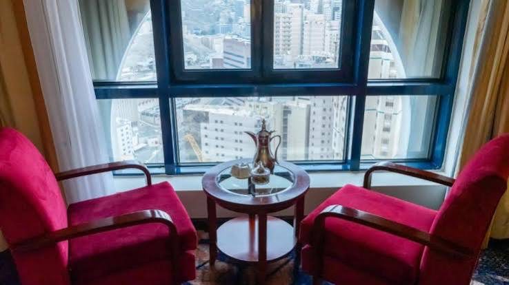 Safwah Tower 3 — Tempat Makan